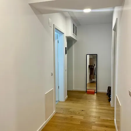 Herastrau Park Apartament *